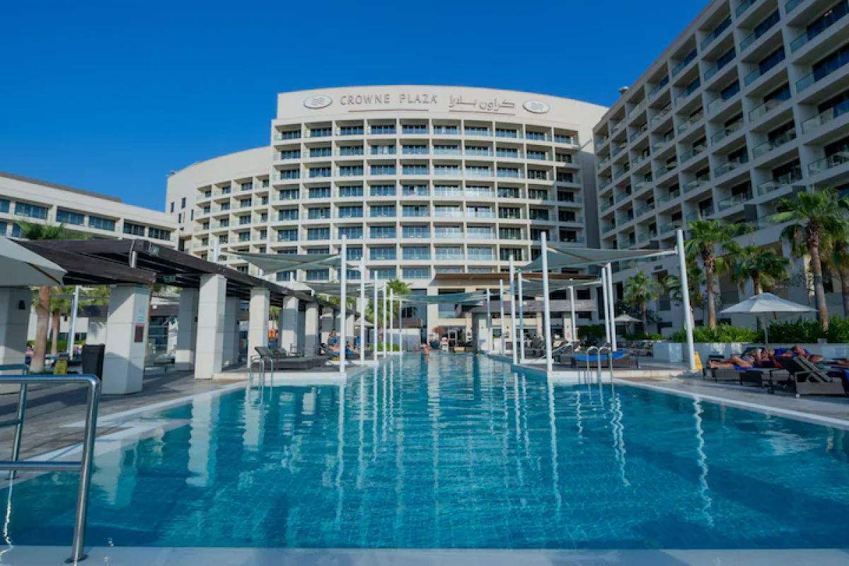 Abu Dhabi Holiday