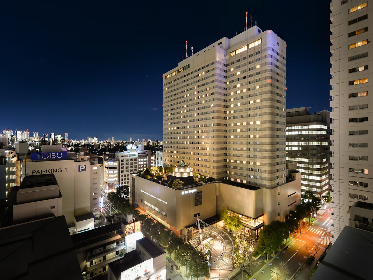 Tokyo Holiday