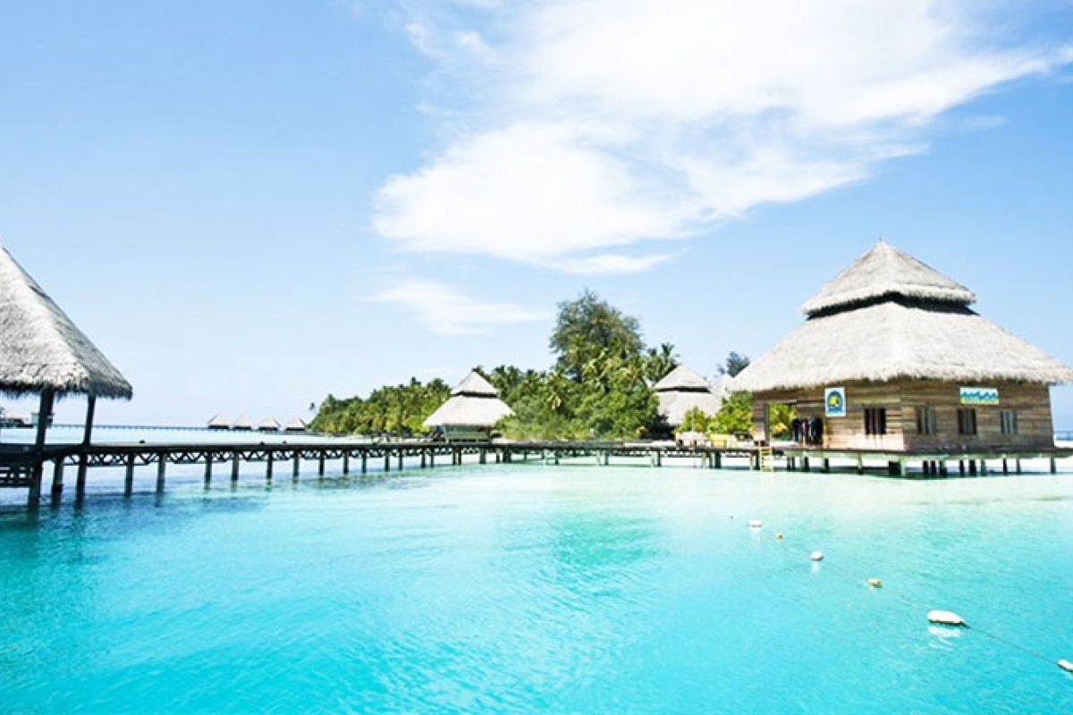 Adaaran Club Rannalhi Maldives- 4*