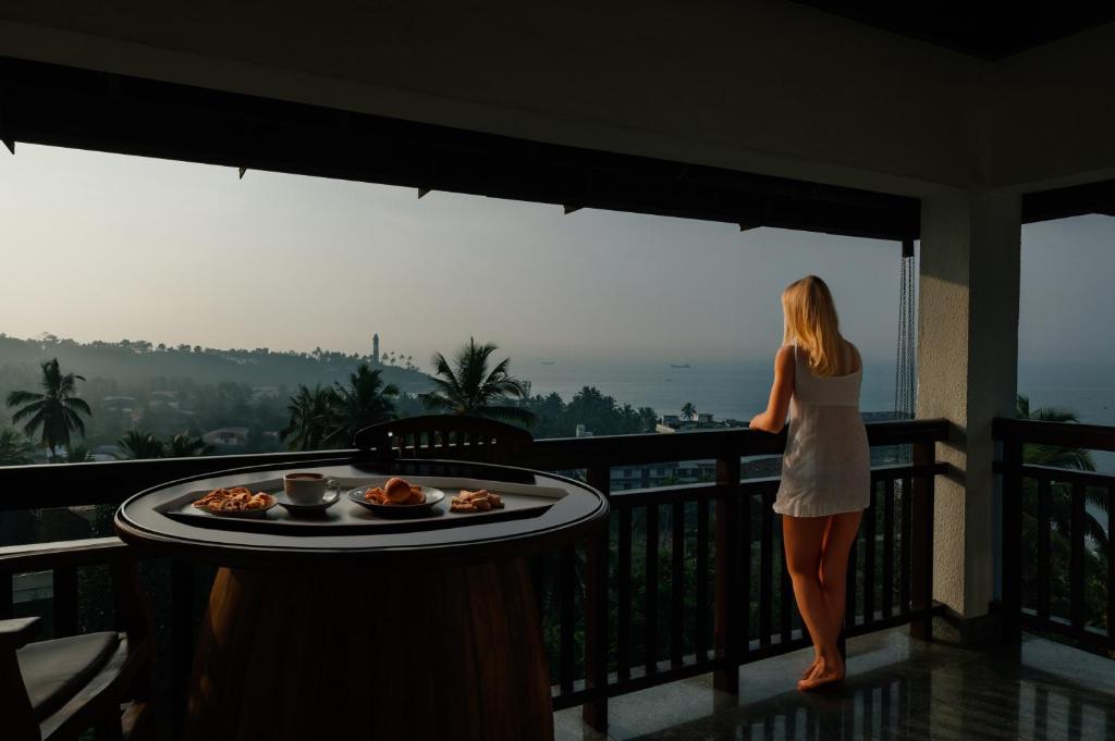 Kerala: A Journey Through Nature & Luxury
