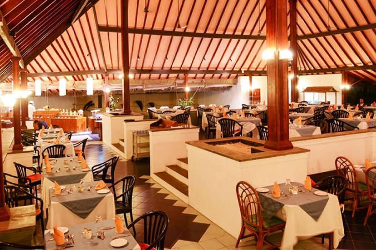 Adaaran Club Rannalhi Maldives- 4*