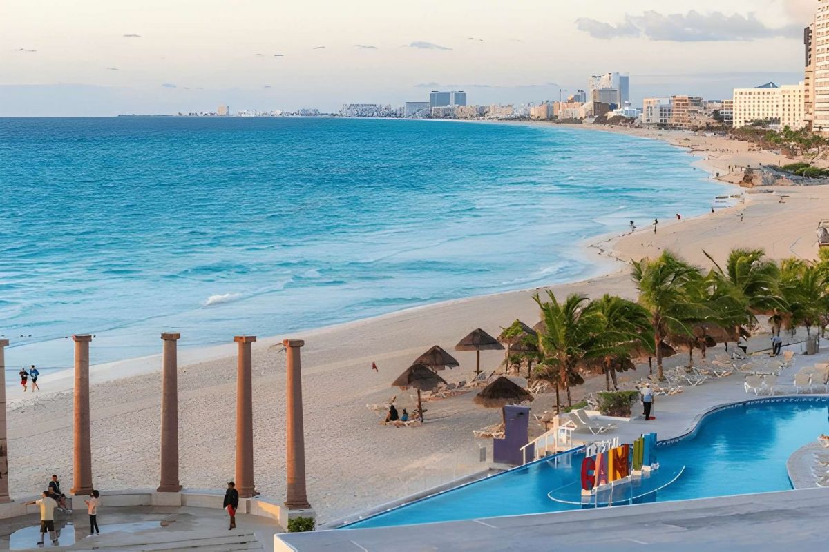 Explore Rio, Lima, Cusco & All-Inclusive Cancun- 13-Night Getaway