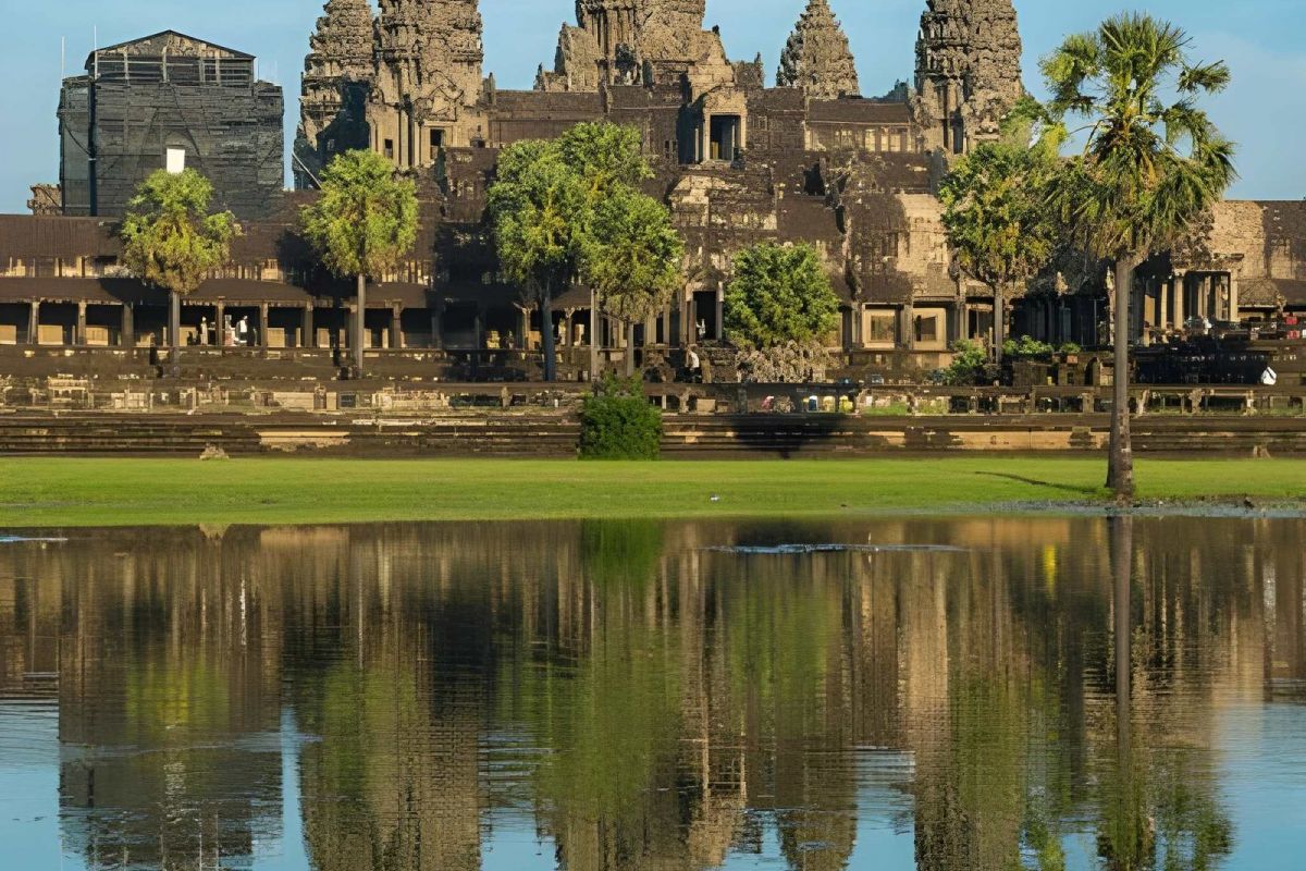 Temples To Beaches: Cambodia, Vietnam and Hoi An Beach Stay