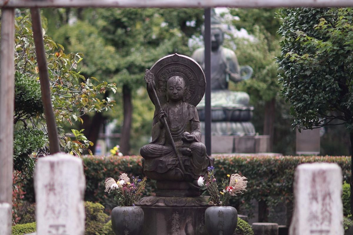 Tokyo Holiday