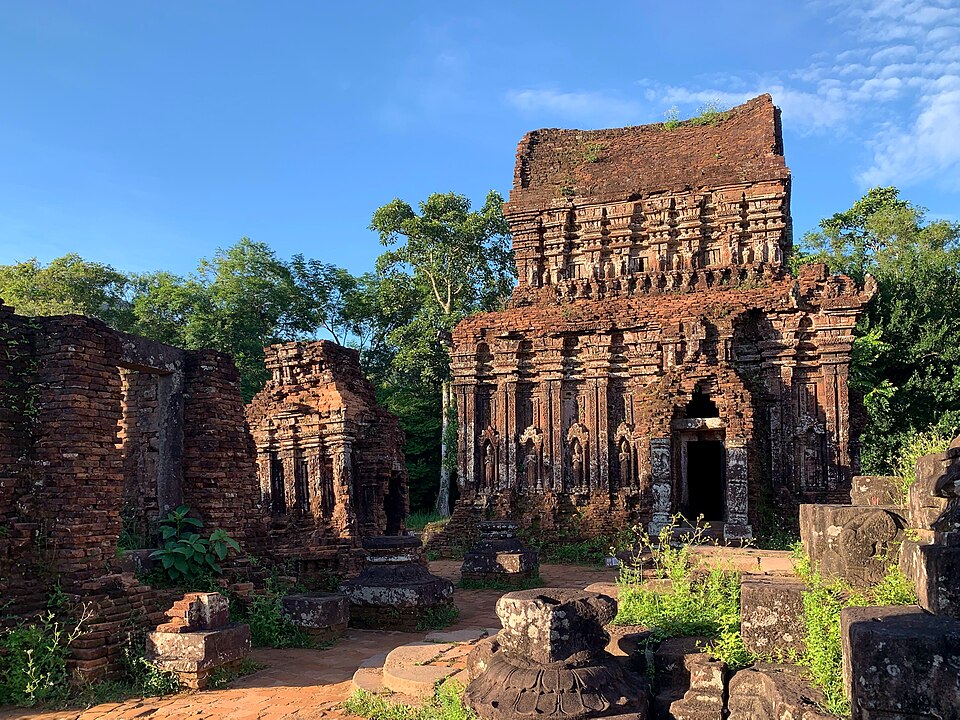 Cambodia, Vietnam and Hoi An Beach Stay