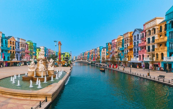 Hanoi Holiday