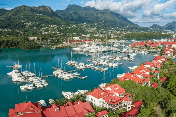 Qatar & Seychelles Holidays
