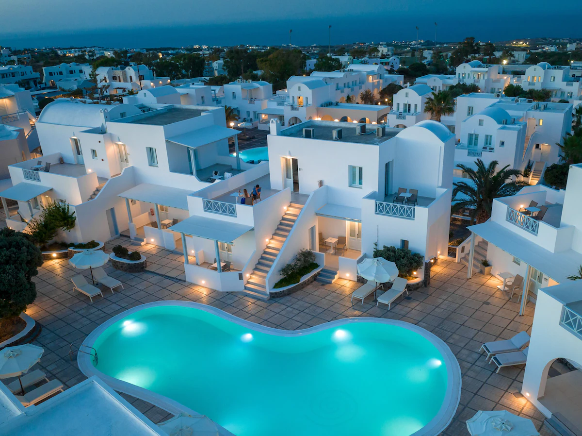 Mykonos & Santorini Escape