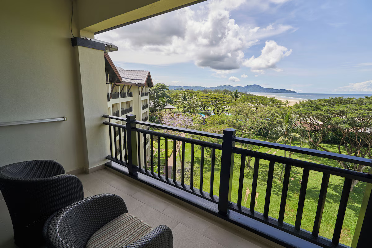 Brunei & Borneo Escape