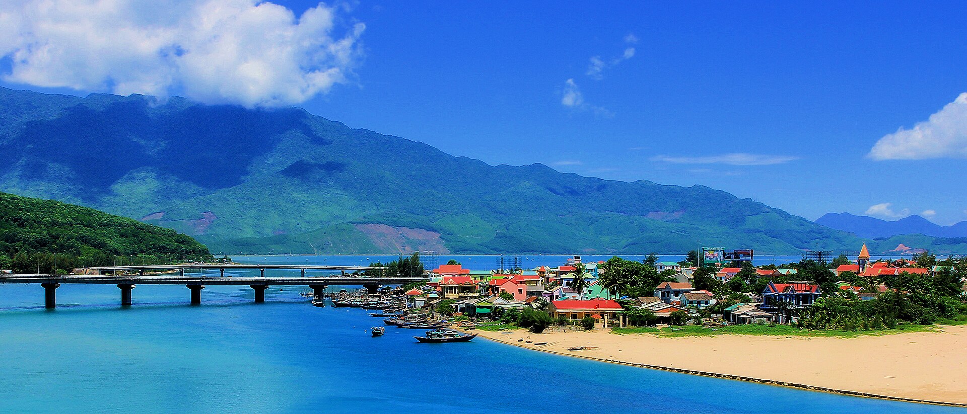 Vietnam: South to North