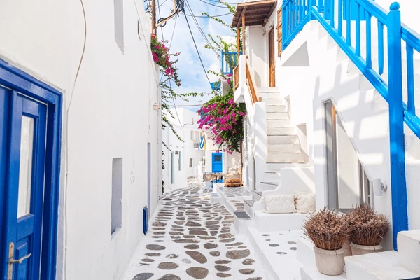 Mykonos & Santorini Escape
