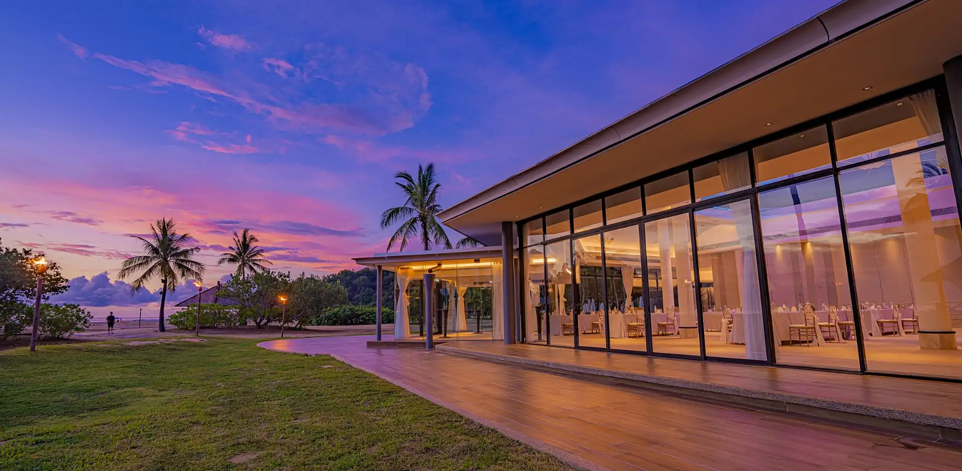 Brunei & Borneo Escape