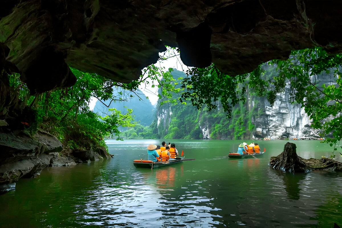 Vietnam Holidays