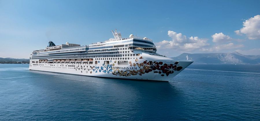 Rome to Tampa via Barcelona, Cadiz & Nassau Cruise - 19 Nights