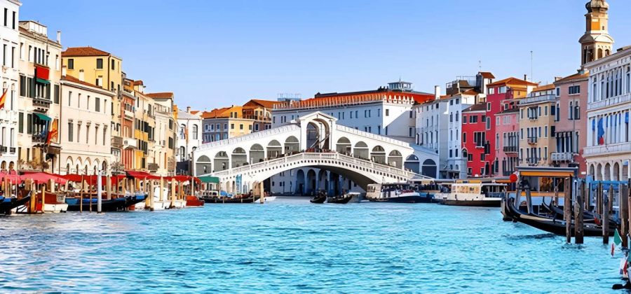 Venice Holiday
