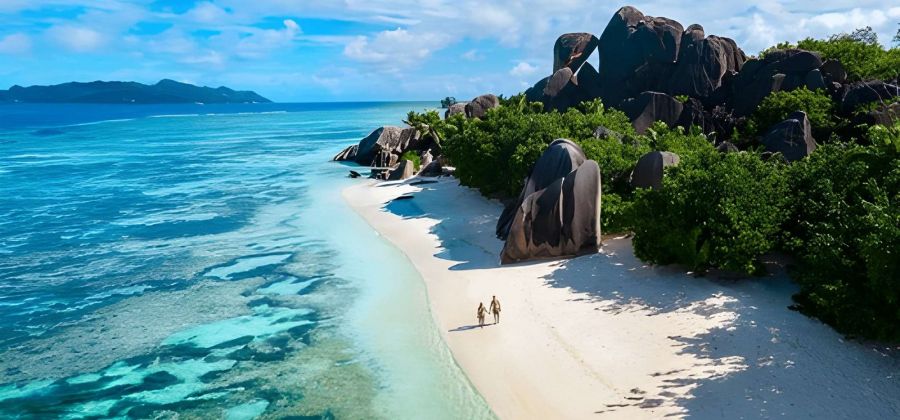 Luxury Qatar & Seychelles Holidays