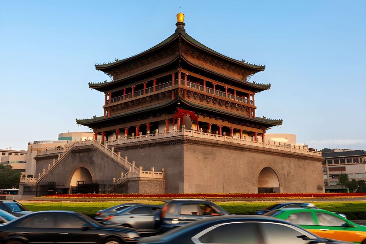 Discover China: 9-Night Beijing, Xi’an, Chengdu & Shanghai Adventure