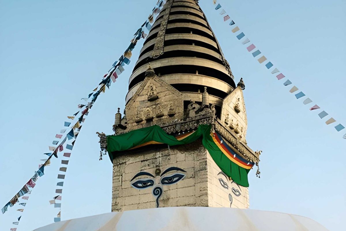Unforgettable Nepal: Culture, Wildlife & Trekking – 11 Nights