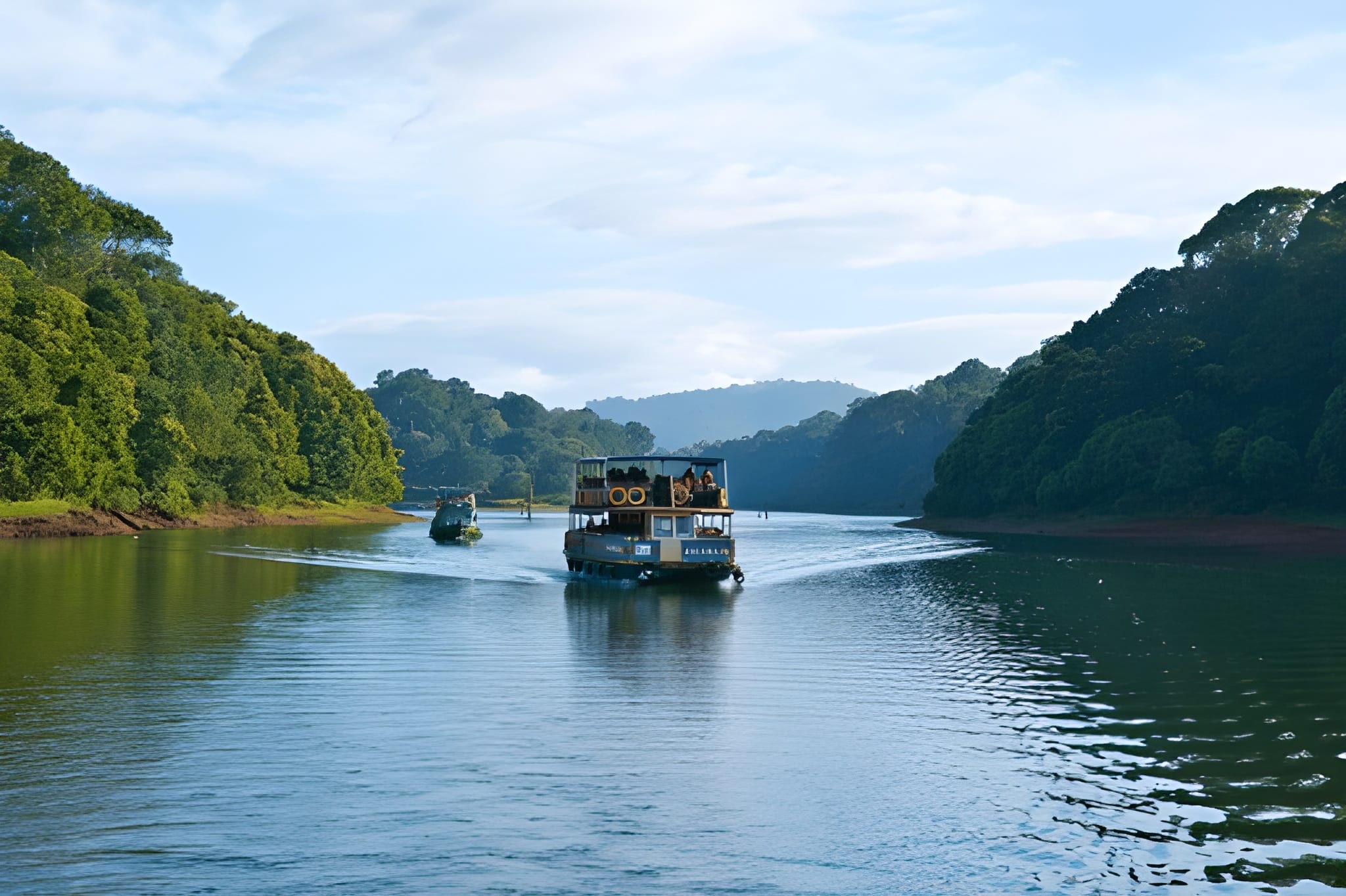 Kerala: A Journey Through Nature & Luxury