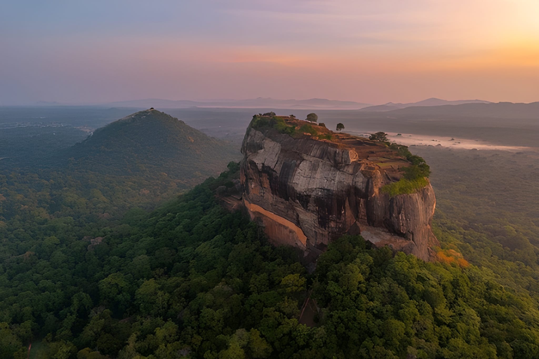 Discover Sri Lanka: From Ancient Wonders to Coastal Bliss