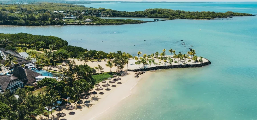 Dubai Discovery & All Inclusive Mauritius Retreat – 9 Nights